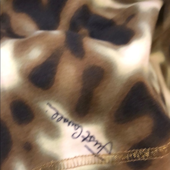 JUST CAVALLI BY ROBERTO CAVALLI AUTHENTIC MADE IN ITALY T-SHIRT - Picture 2 of 8